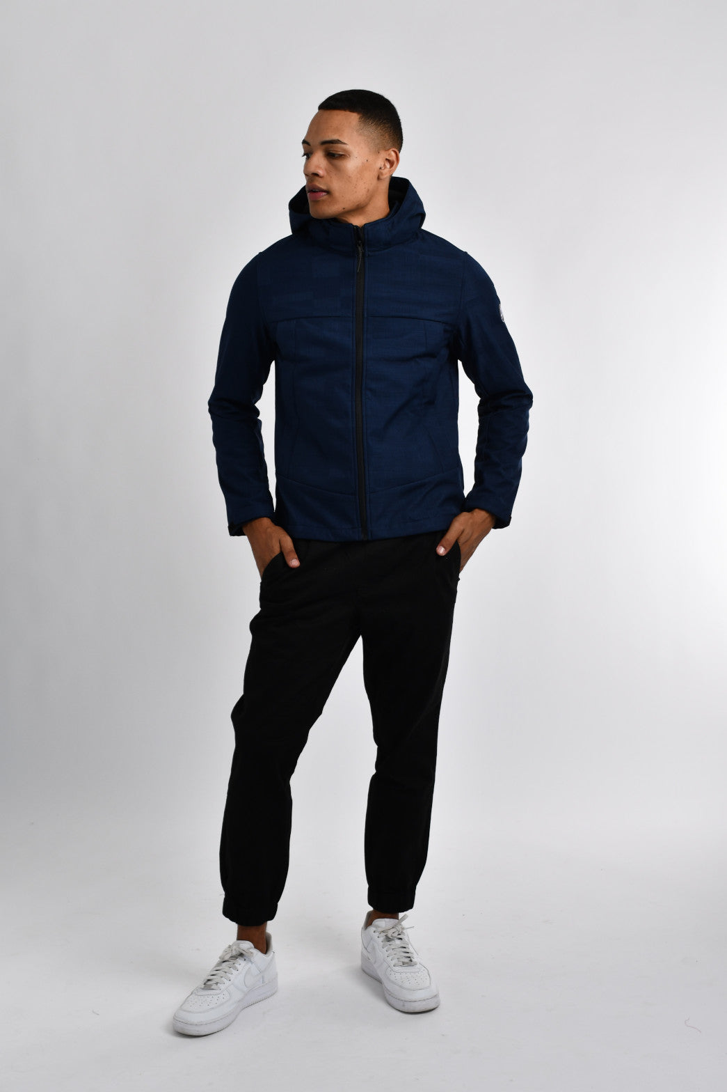 G-Motion Soft Shell Jacket 97 Navy / Black - Giordano South Africa